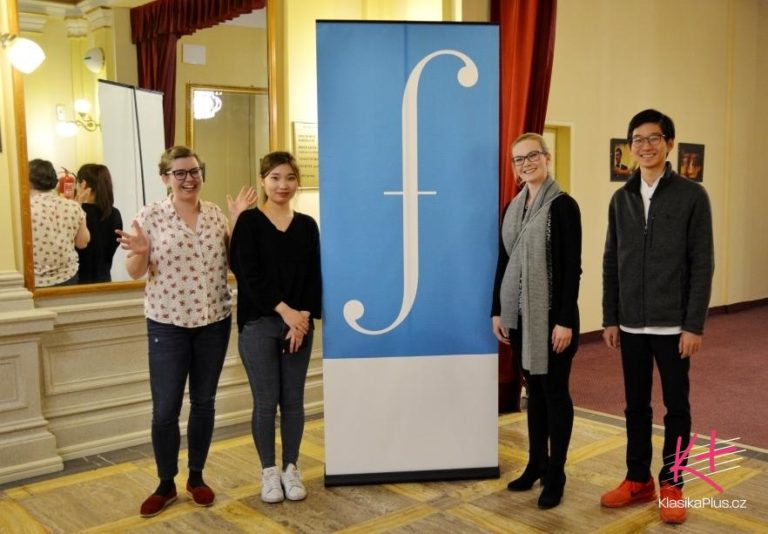 Jaroslav Pelikán: Introduzione e Tema con Variazioni (premiéra na soutěži Pražského jara)
