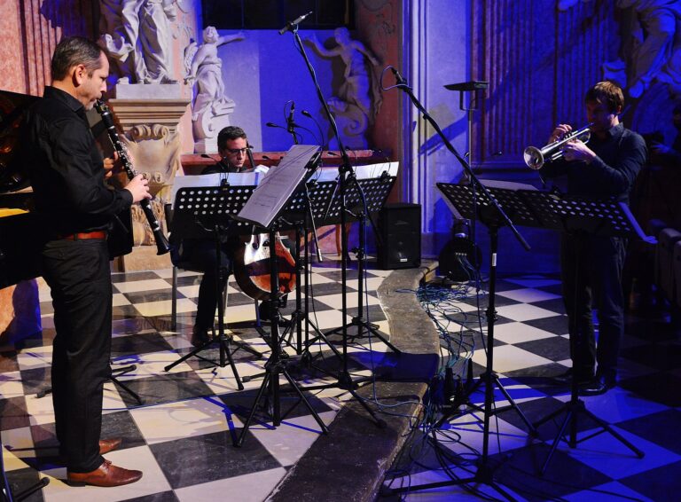 MusicOlomouc: premiéry skladeb Marka Keprta a&nbsp;Pavla Zlámala