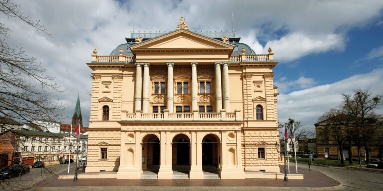 Schwerin: Příhody lišky Bystroušky